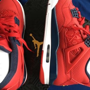 Jordan retro 4 Fiba